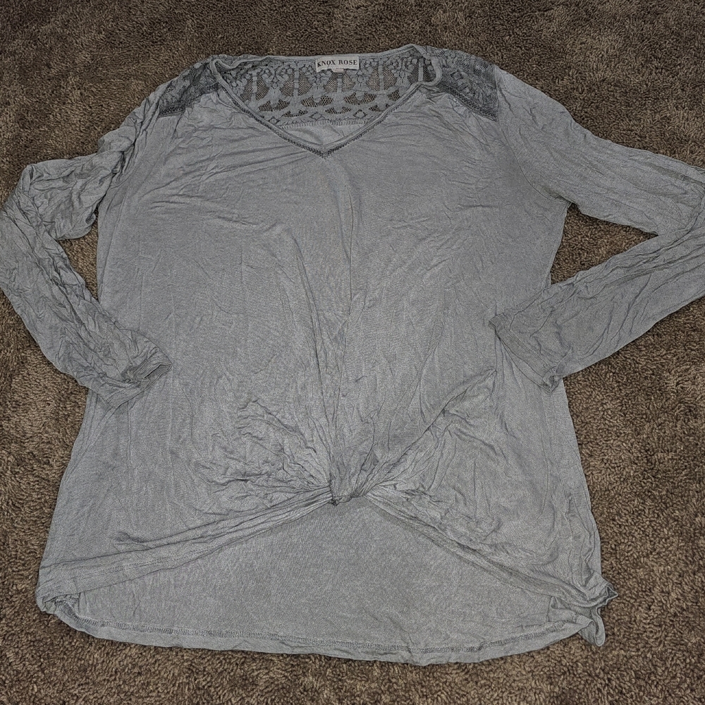 Long sleeve, Grey top with lace detail
